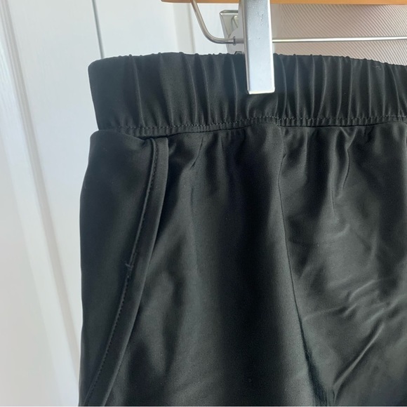 Simple Cacique Black Track Shorts - Picture 3 of 7